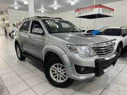 Hilux SW4