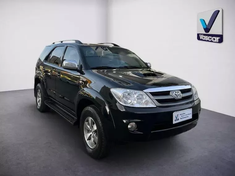 Toyota Hilux SW4 Preto 1