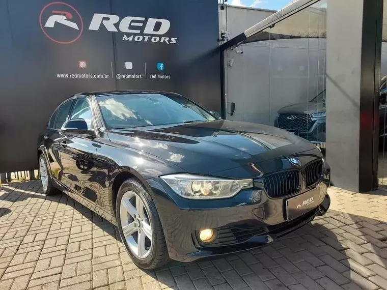 BMW 320i Preto 17