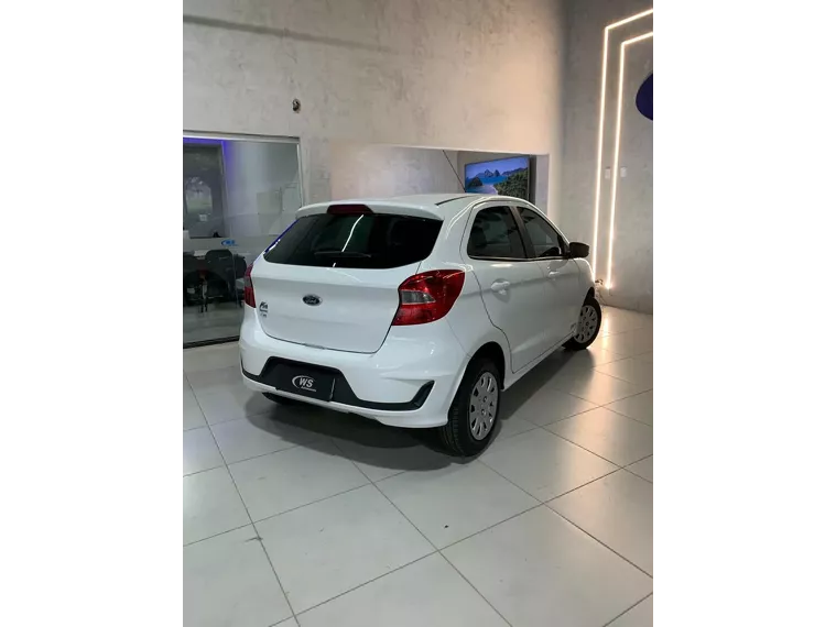 Ford KA Branco 12