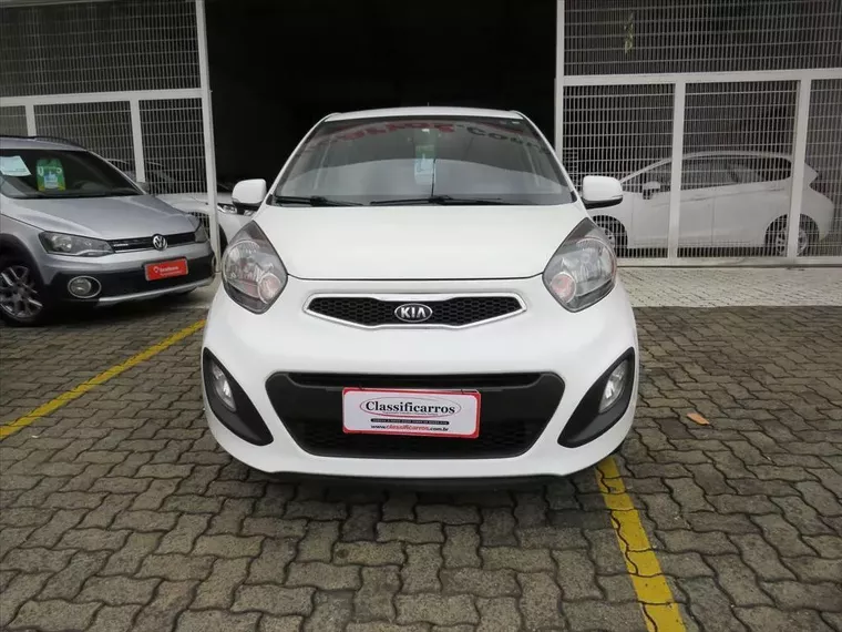 KIA Picanto Branco 13