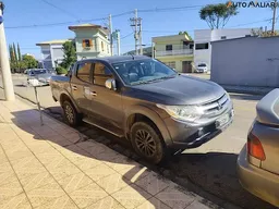 Mitsubishi L200 Triton