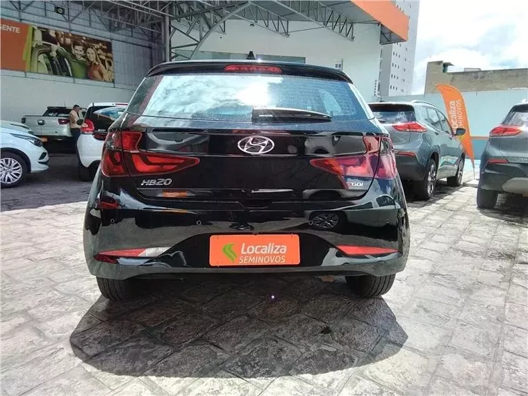 Hyundai HB20 Preto 11