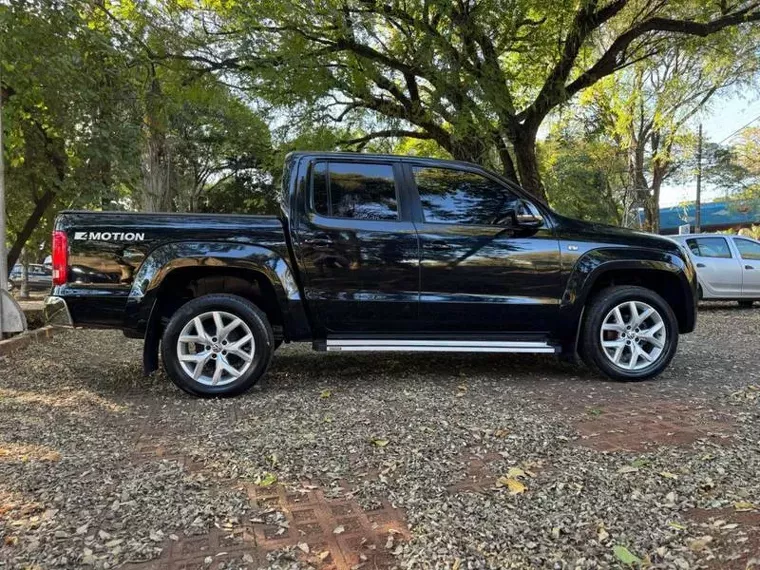 Volkswagen Amarok Preto 13