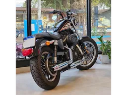 Sportster 883