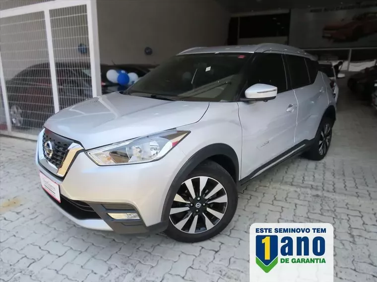 Nissan Kicks Preto 9