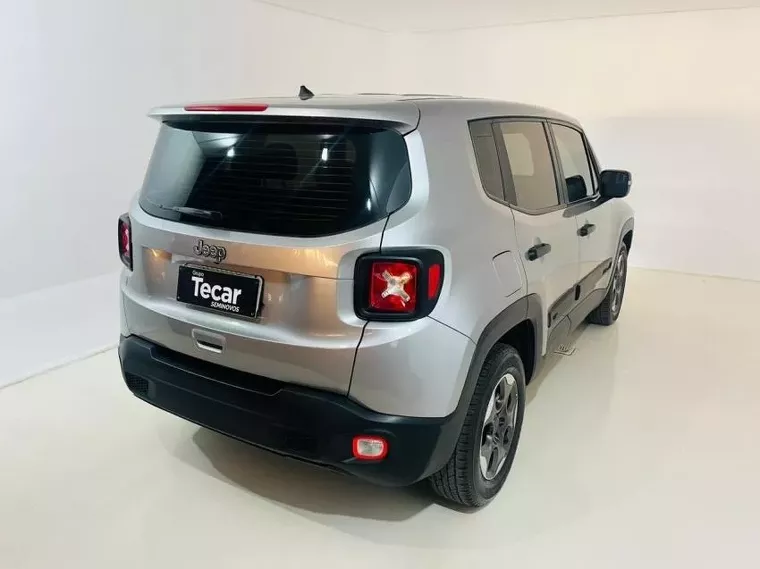 Jeep Renegade Prata 9