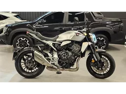 CB 1000