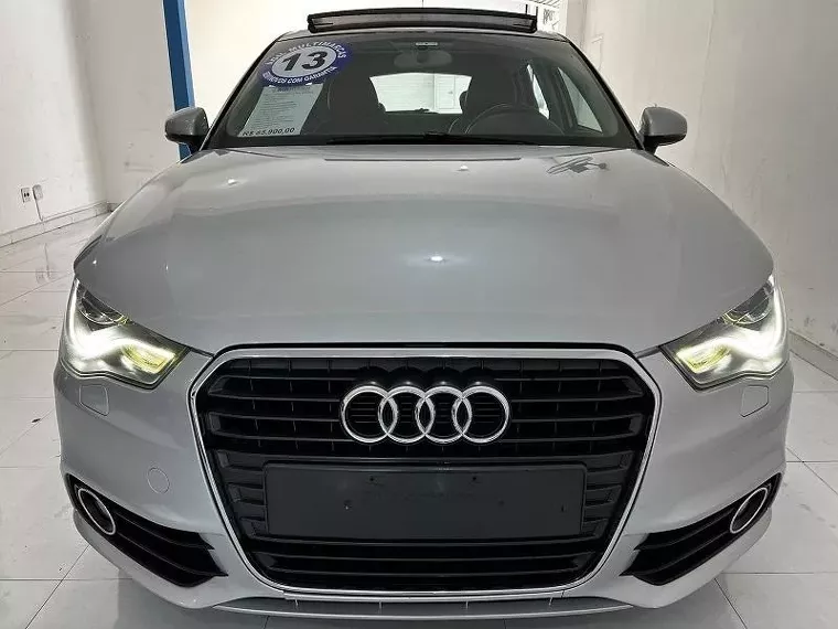 Audi A1 Prata 24