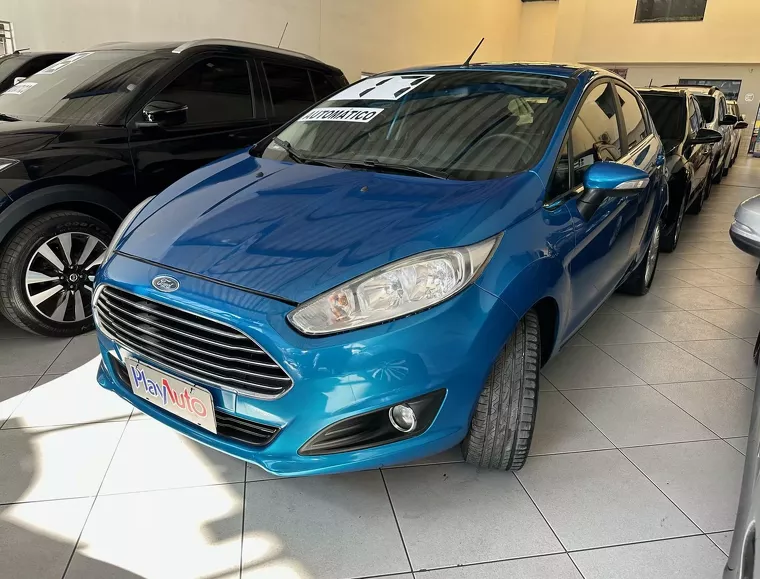 Ford Fiesta Azul 6