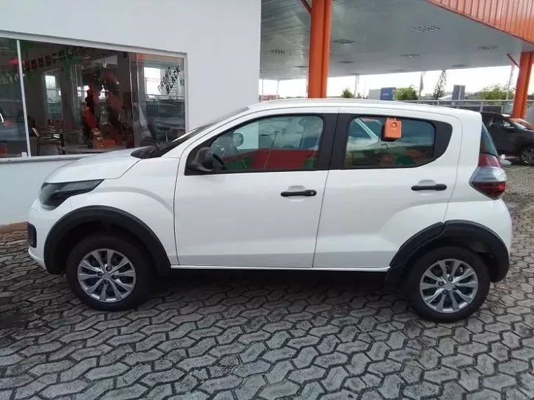 Fiat Mobi Branco 4