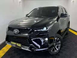 Toyota Hilux SW4
