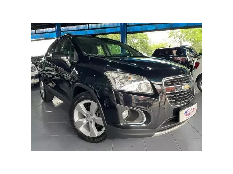 Chevrolet Tracker Preto 7