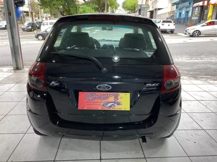 Ford KA Preto 5