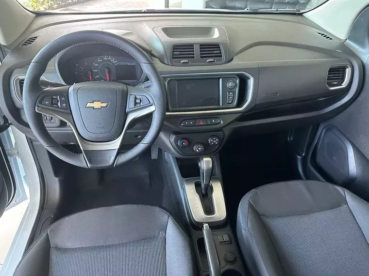 Chevrolet Spin Branco 11