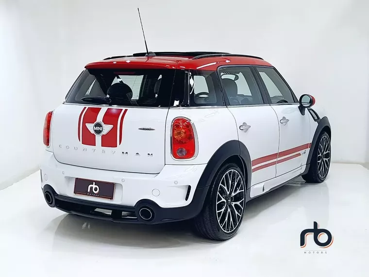 Mini Countryman Branco 18