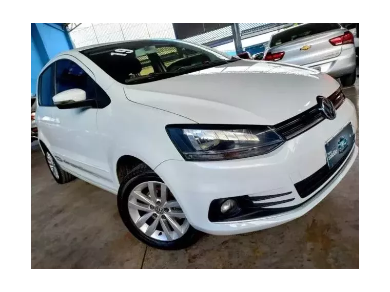 Volkswagen Fox Branco 8