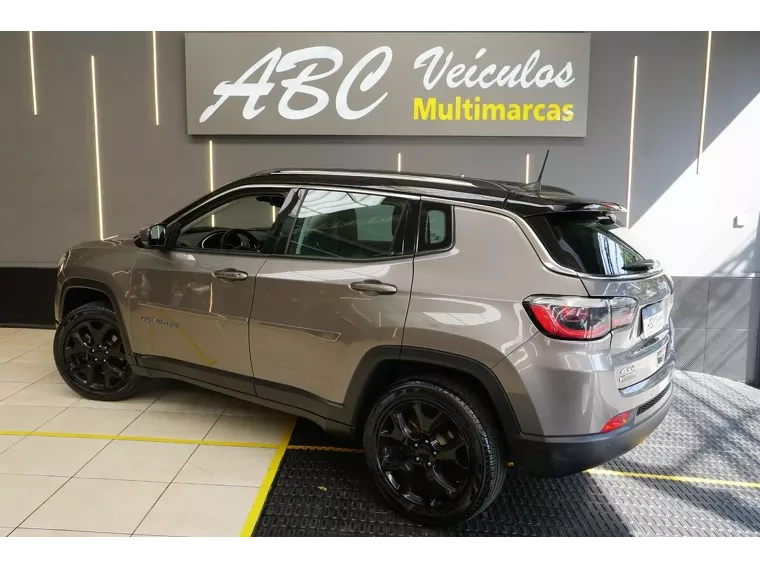 Jeep Compass Cinza 2