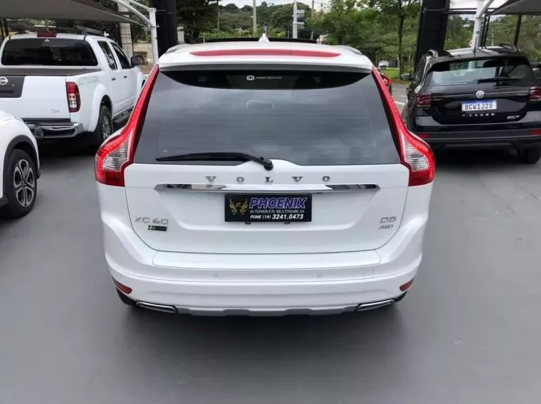 Volvo XC60 Branco 10