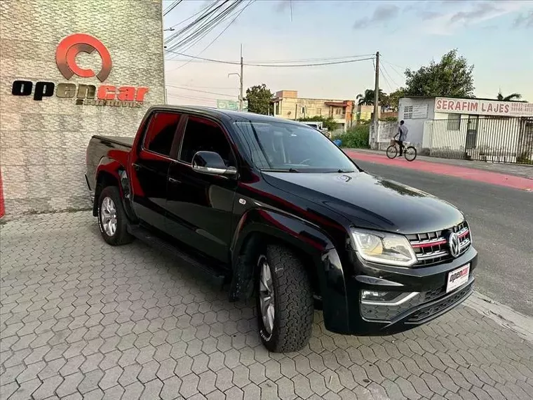 Volkswagen Amarok Preto 4