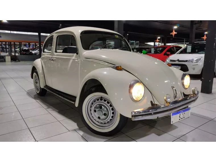 Volkswagen Fusca Branco 10