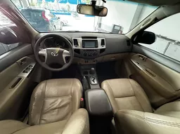 Toyota Hilux SW4
