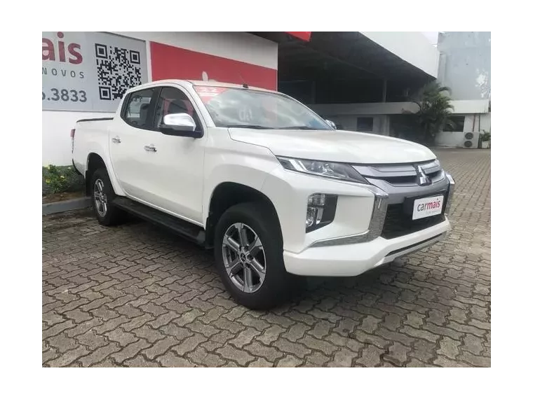 Mitsubishi L200 Triton Branco 9