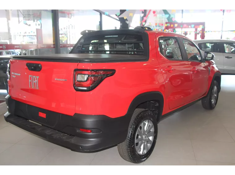 Fiat Strada Branco 3