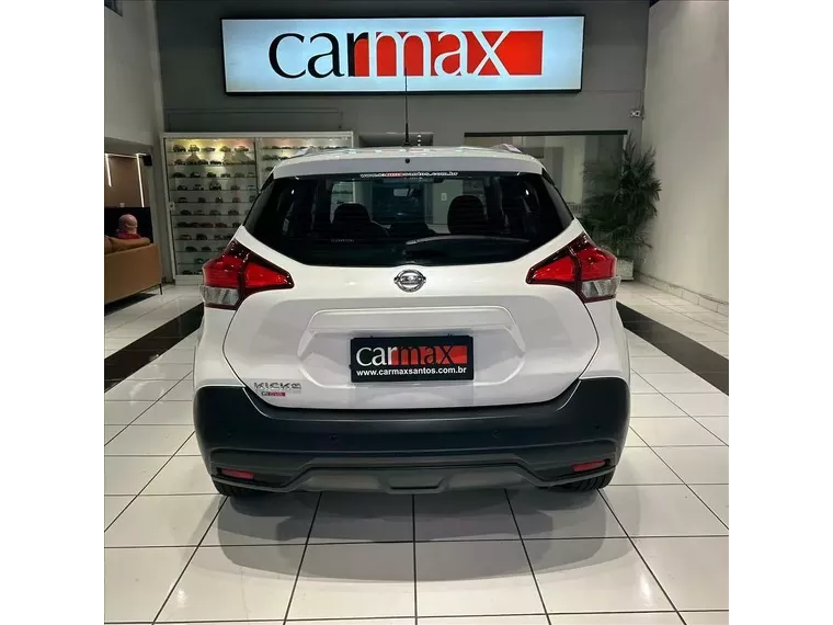 Nissan Kicks Branco 3