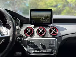Mercedes-benz CLA 250