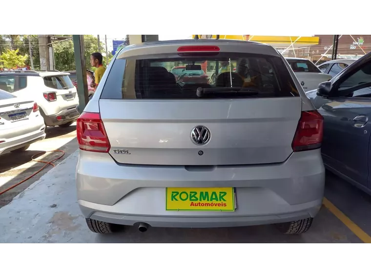 Volkswagen Gol Prata 21