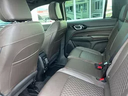 Jeep Commander