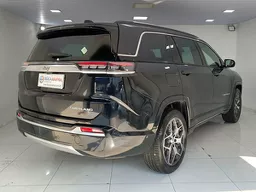 Jeep Commander