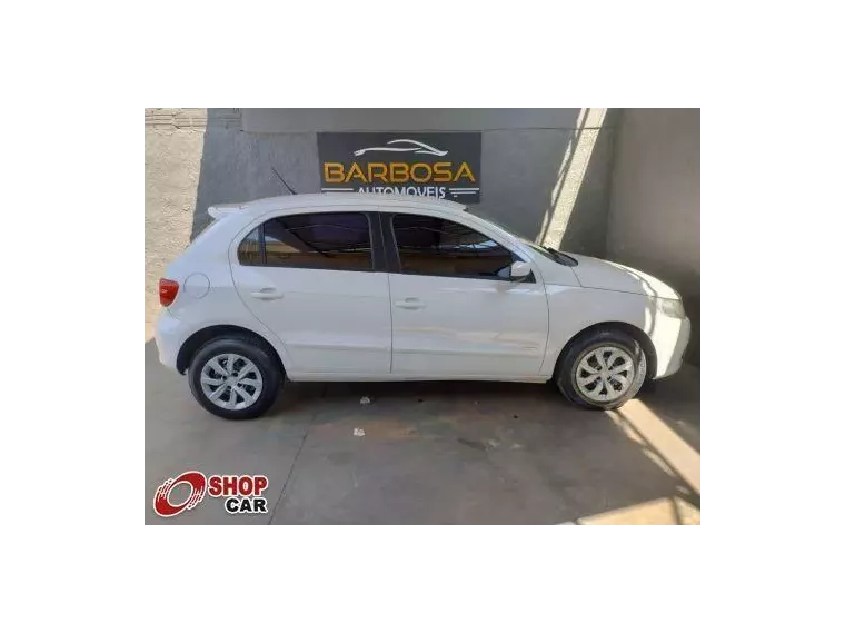 Volkswagen Gol Branco 3