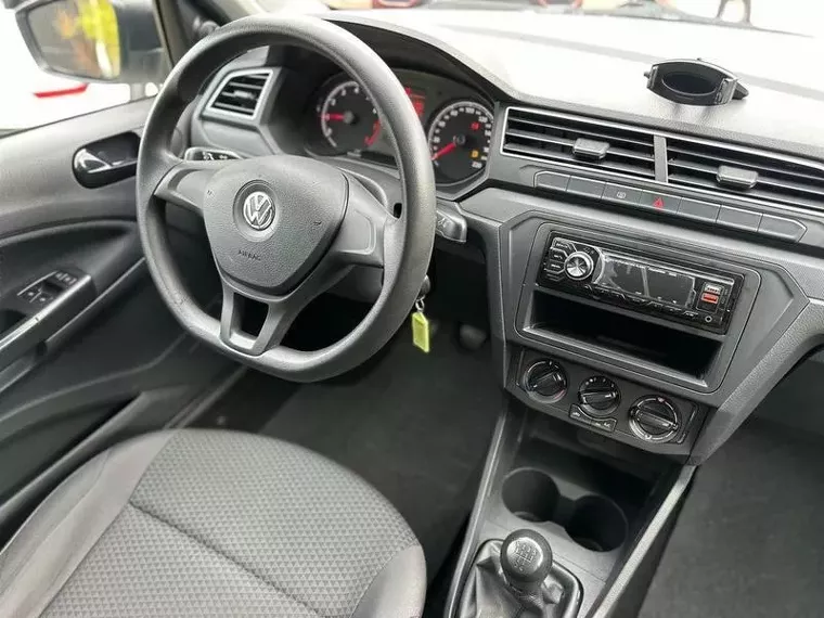 Volkswagen Voyage Branco 3