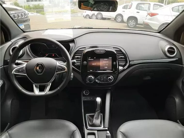 Renault Captur Bronze 6