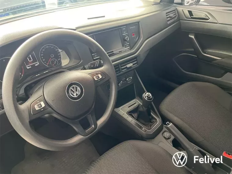 Volkswagen Polo Hatch Branco 3