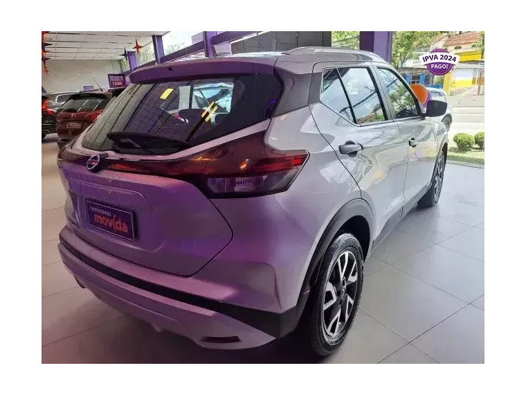 Nissan Kicks Prata 1