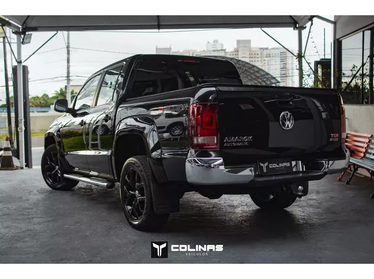 Volkswagen Amarok Preto 3