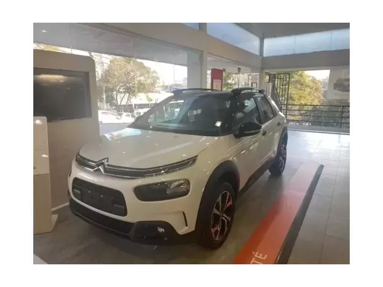 Citroën C4 Cactus Indefinida 4