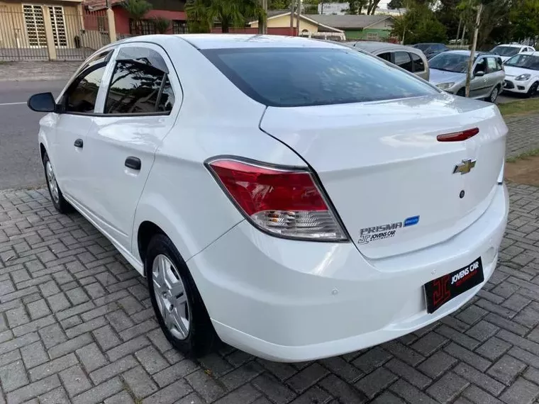 Chevrolet Prisma Branco 7