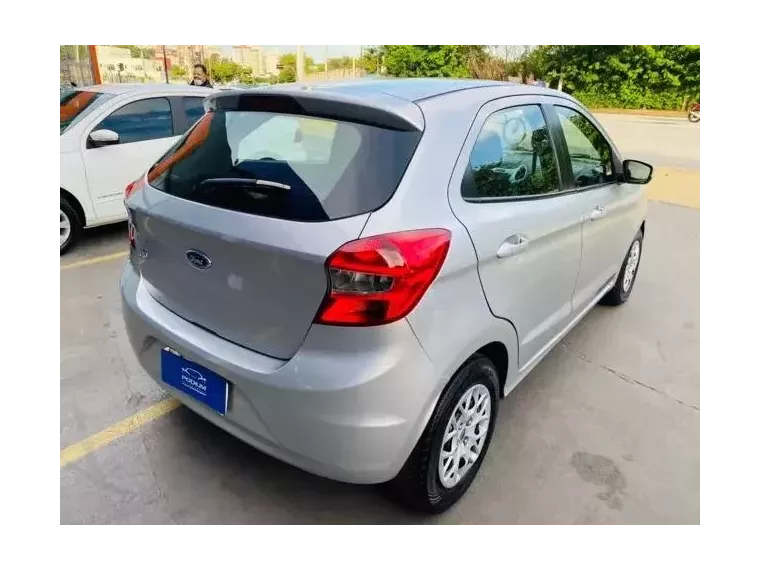 Ford KA Prata 2