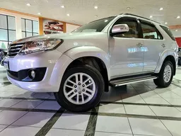 Toyota Hilux SW4