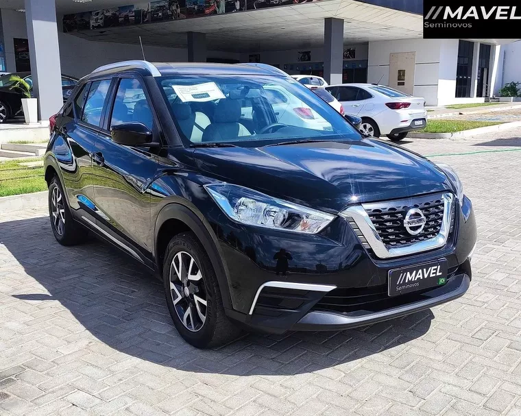 Nissan Kicks Preto 7