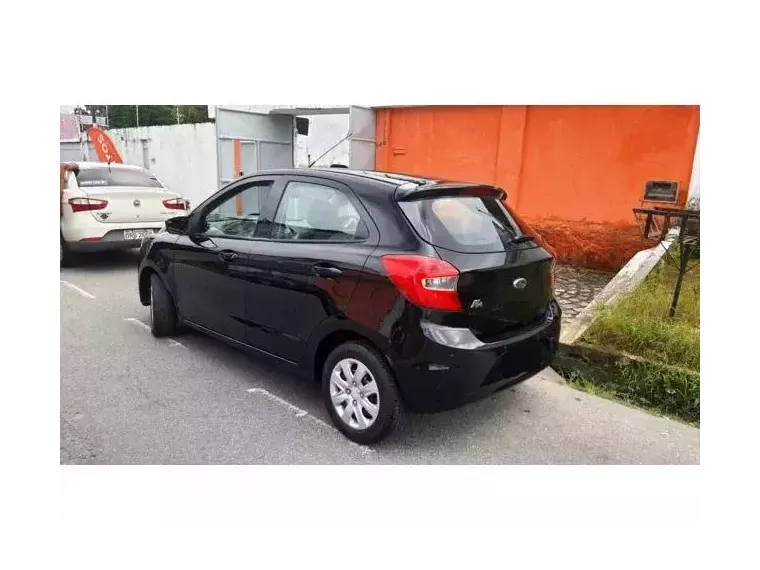 Ford KA Preto 9