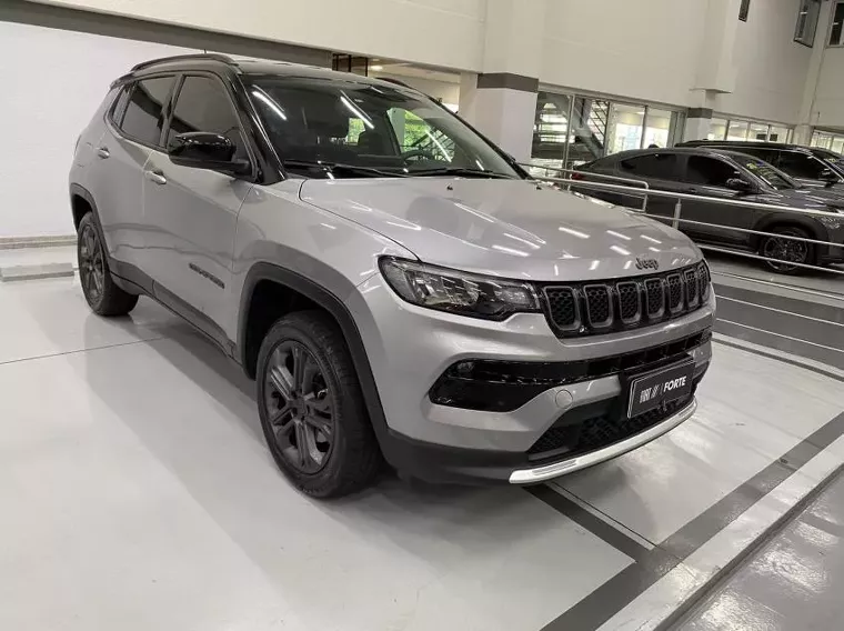 Jeep Compass Prata 1