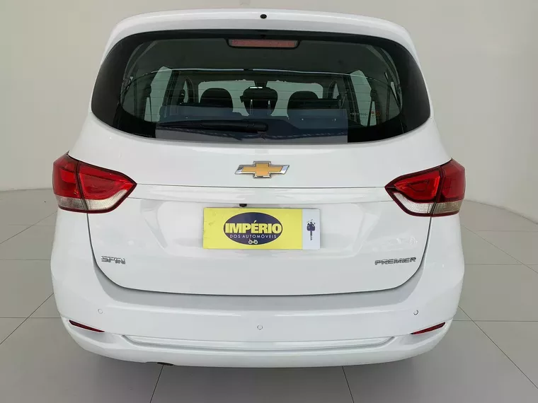 Chevrolet Spin Branco 18