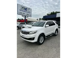 Toyota Hilux SW4