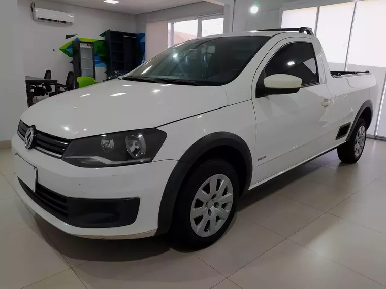 Volkswagen Saveiro Branco 4