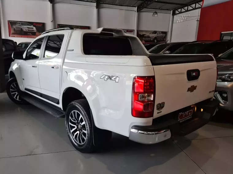 Chevrolet S10 Branco 9